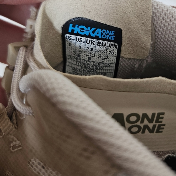 NWOT | HOKA ONE ONE Project Clifton Zip-Up Sneakers in 'Shifting Sand Dune' - Picture 9 of 10